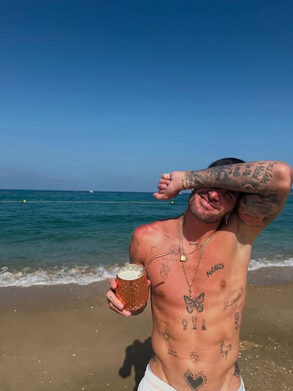 Rodrigo De Paul disfrutando del verano europeo (Foto: Instagram/@rodridepaul)
