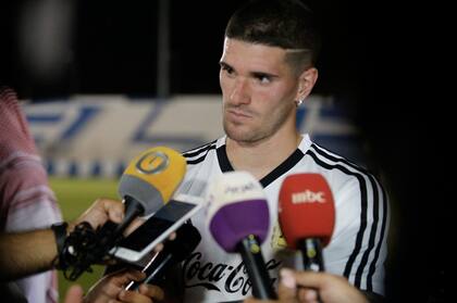 Rodrigo De Paul espera una chance para los juegos con Irak y Brasil