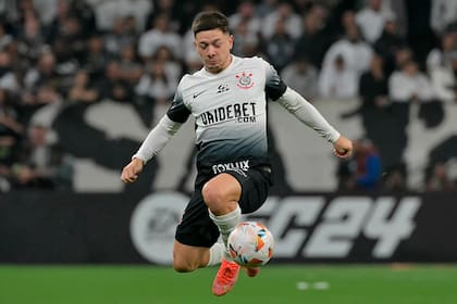Rodrigo Garro es el único argentino en el plantel de Corinthians que dirige Ramón Díaz