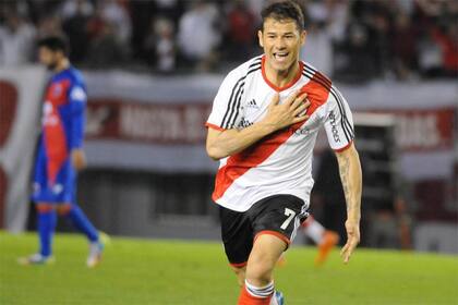 Rodrigo Mora, autor de los dos goles