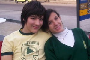 Ella lo ayudó en la clase de Química y él se enamoró, pero a los 21 eran muy jóvenes y se separaron