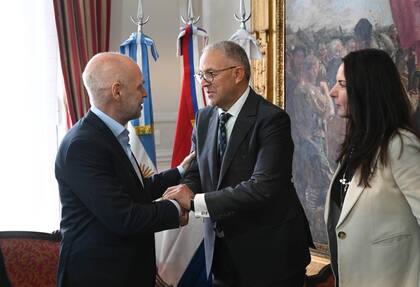 Rodríguez Larreta junto a Ahmed Aboutaleb, alcalde de Rotterdam, en el inicio de las reuniones bilaterales de la cumbre C40