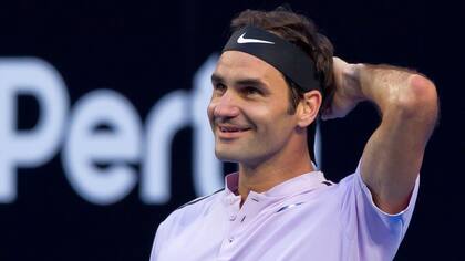 "Son rumores... pero es verdad que no tengo contrato con Nike desde marzo", dijo Federer en una conferencia de prensa