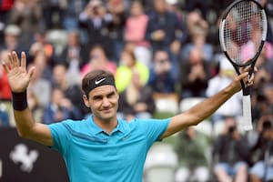 ATP de Stuttgart: Roger Federer ganó en su debut y avanza sobre el césped alemán