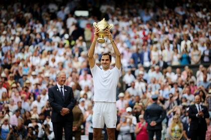 Roger Federer ganó ocho veces el título de Wimbledon, la última vez en 2017