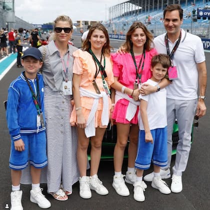Roger Federer tuvo cuatro hijos junto a su esposa (Foto: X)