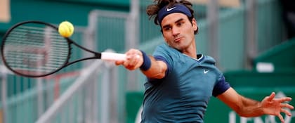 Roger Federer y un sólido debut en Montecarlo