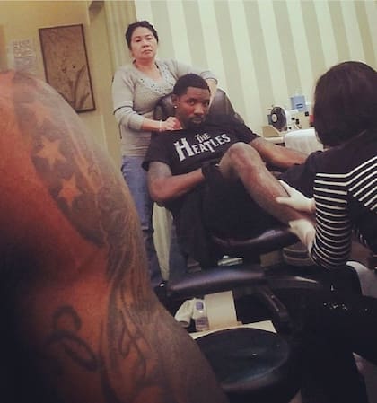 Roger Mason, ex-jugador del NBA, consiguió una pedicura junto a LeBron James, quien publicó la foto