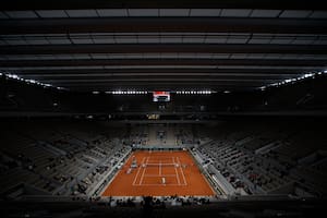 Roland Garros: Rafael Nadal jugó por primera vez bajo el techo y dio su opinión