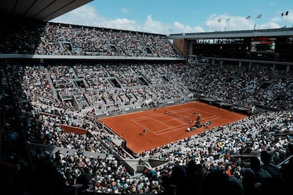 Roland Garros se disputa sobre canchas de polvo de ladrillo