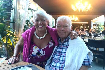 Bernardette Demange vivió una de la experiencias más tristes y duras de su vida: Roland, su esposo, estuvo dos semanas conectado a un respirador artificial en coma inducido