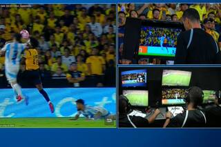 Cómo fue la jugada que derivó en el penal para Ecuador: ¿Fue falta de Tagliafico?