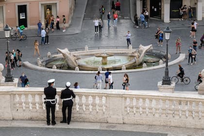Hoy solo los habitantes de la ciudad se pueden ver por las calles de Ronma