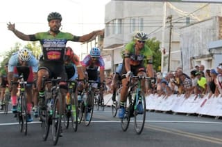 Mastrángelo se quedó con la tercera etapa y Antogna es nuevo líder