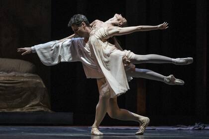 Tras cinco años de gestión a cargo de Paloma Herrera, el Ballet Estable del Colón está a la espera su nuevo director