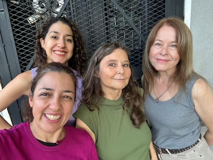 Romina Balduzzi, Francesca Capelli, Cecilia Milsztein y María Laura Reigosa