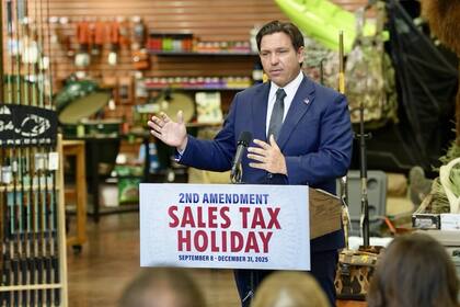 Ron DeSantis dispuso el cierre de las oficinas estatales de Florida para este 24 de diciembre