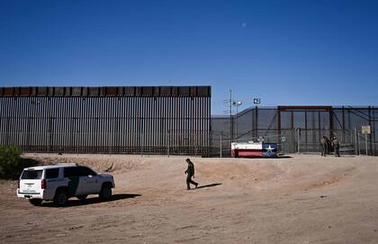Ron DeSantis envió refuerzos policiales para evitar cruces fronterizos en la frontera sur de Texas