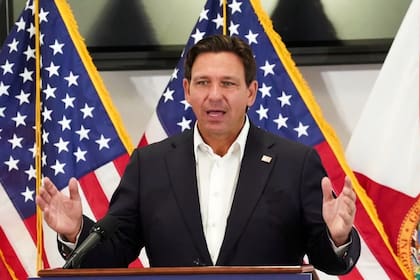 Ron DeSantis firmó la ley que entró en vigor este 1° de octubre