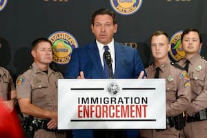DeSantis extendió por 60 días la emergencia migratoria: qué implica para los extranjeros