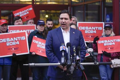 Ron DeSantis promulgó la ley SB 1718 en mayo de 2023 y entró en vigor 60 días después