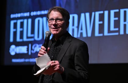 Ron Nyswaner, creador de la miniserie 