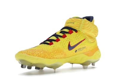 Ronald Acuña Jr. presentó sus nuevos zapatos Nike color "amarillo equipo"