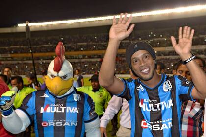 Ronaldinho le puso punto final a su experiencia mexicana