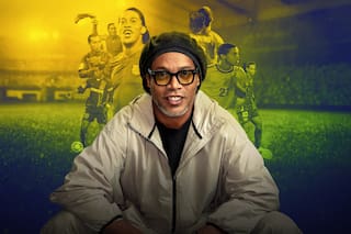 El documental de Ronaldinho llegó a Netflix: de los elogios de Messi a su carrera en el fútbol y sus momentos más duros