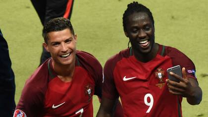 Ronaldo y Eder, en la celebración de la Eurocopa