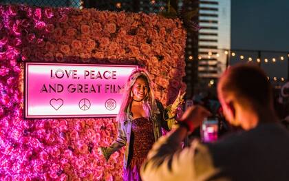 Rooftop Cinema Club ofrece una experiencia nocturna