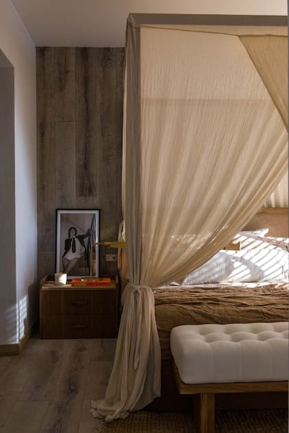 Ropa de cama y cortinas del dosel (Casa Tarlo).