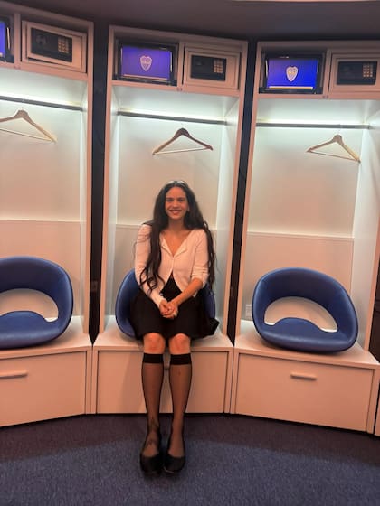 Rosalía en el vestuario de La Bombonera