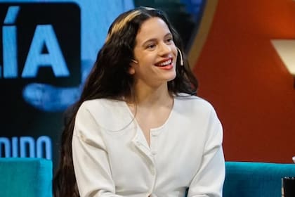 Rosalía estuvo en Otro día perdido y tuvo un mano a mano con Mario Pergolini (Foto: Instagram @otrodiaperdido)