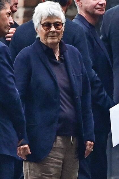 Rosanna, la hermana de Giorgio Armani, quien asistió al responso con su hijo Andrea Camerana –uno de los hombres de confianza del modisto–, su nuera, Alexia Aquilani, y sus nietos