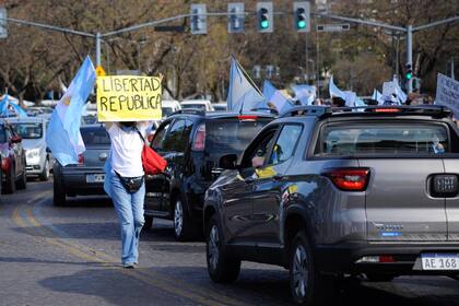 "Libertad", una consigna repetida en la costanera rosarina