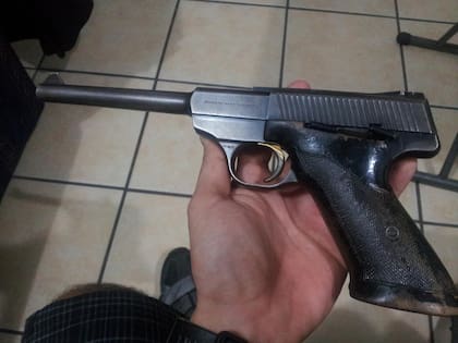 Rosario: un niño de 12 años está en grave estado luego de dispararse en la cabeza