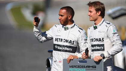 Rosberg y Hamilton, en su etapa de compañeros en Mercedes