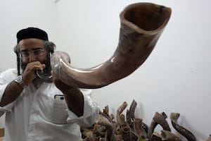 Rosh Hashana Año Nuevo judío
Shofar instrumento musical cuerno Tel Aviv Israel