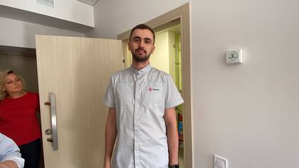 Rostyslav Andrusenko, médico de rehabilitación al frente de este sector.