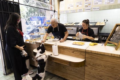 Rotiseria La Tana en el barrio de Palermo