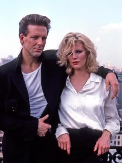 Rourke y Basinger en una escena de la película