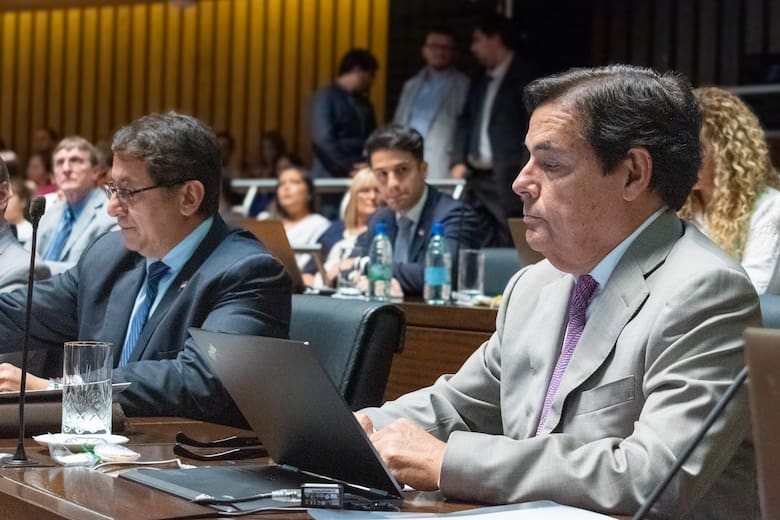 Rovira participó de una reunión con dirigentes de su riñón y dijo que le llegó un pedido de Milei para que se cayera ficha limpia