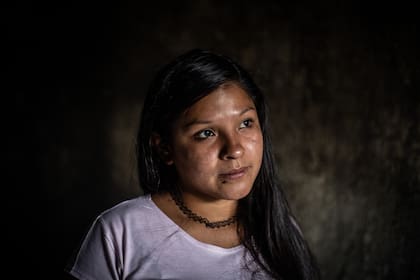 Roxana Flores sufrió violencia de género por parte de su expareja, que le prendió fuego la casa, en Salta