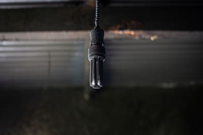 Roxana Flores sufrió violencia de género por parte de su expareja, que le prendió fuego la casa, en Salta