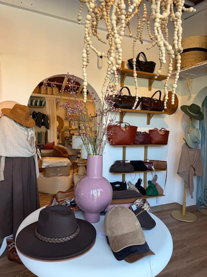 Ruanas y ponchos, un distintivo de la marca.