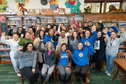 Ruano trabaja en una escuela en Wisconsin