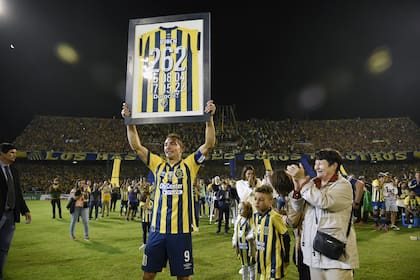 Ruben fue reconocido en el Gigante de Arroyito tras su primer retiro en 2022