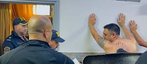 Estafas desde la cárcel: presos con teléfonos y sugestivos vínculos con agentes penitenciarios