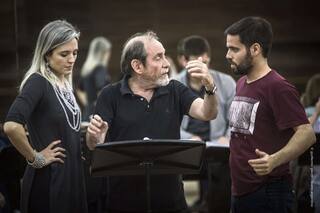 Desde La Plata, el Leonard Bernstein más lírico engalana el Coliseo